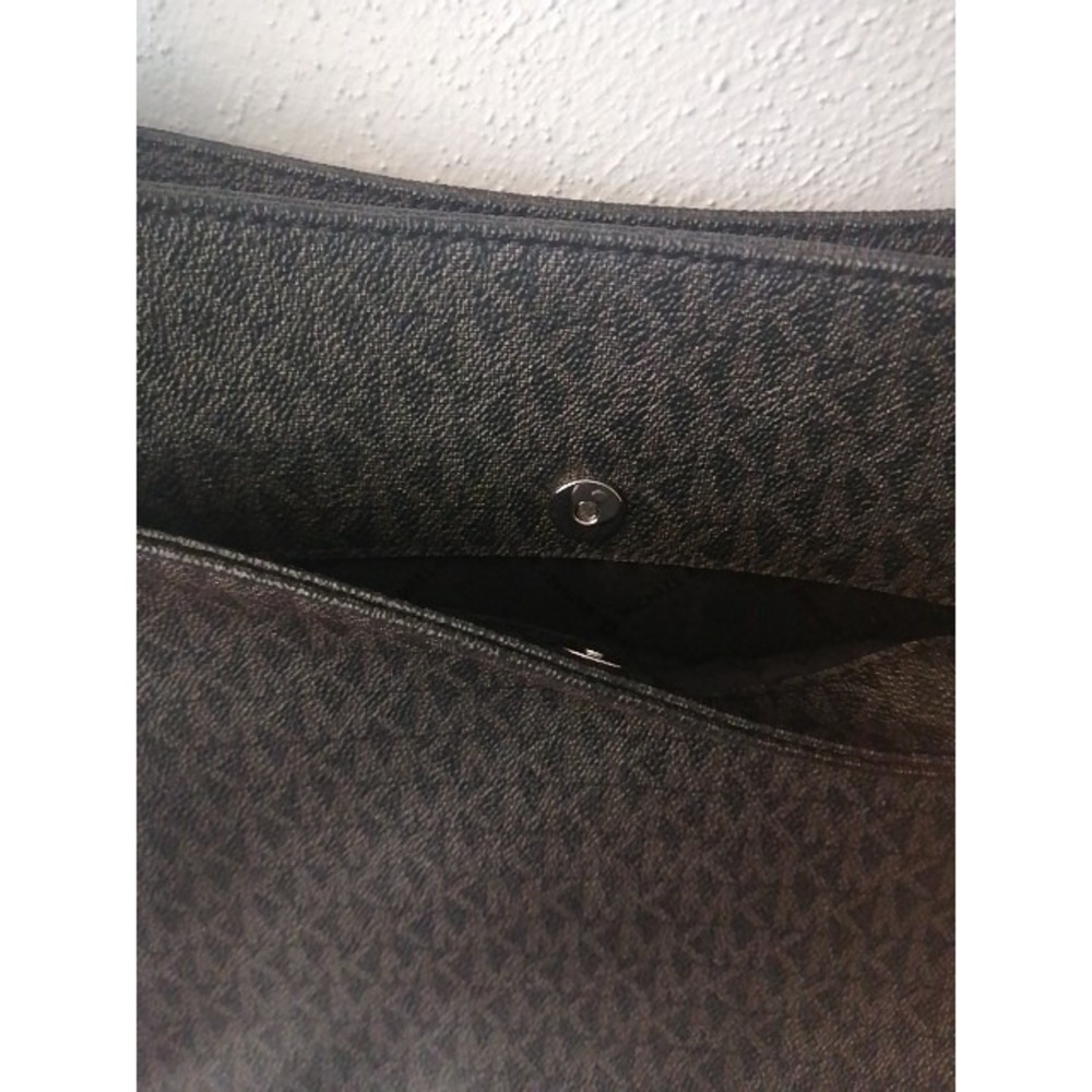 Michael Kors Crossbody Womens Black L Shoulder Bag Leather Jet Set Travel NEW - Picture 10 of 12